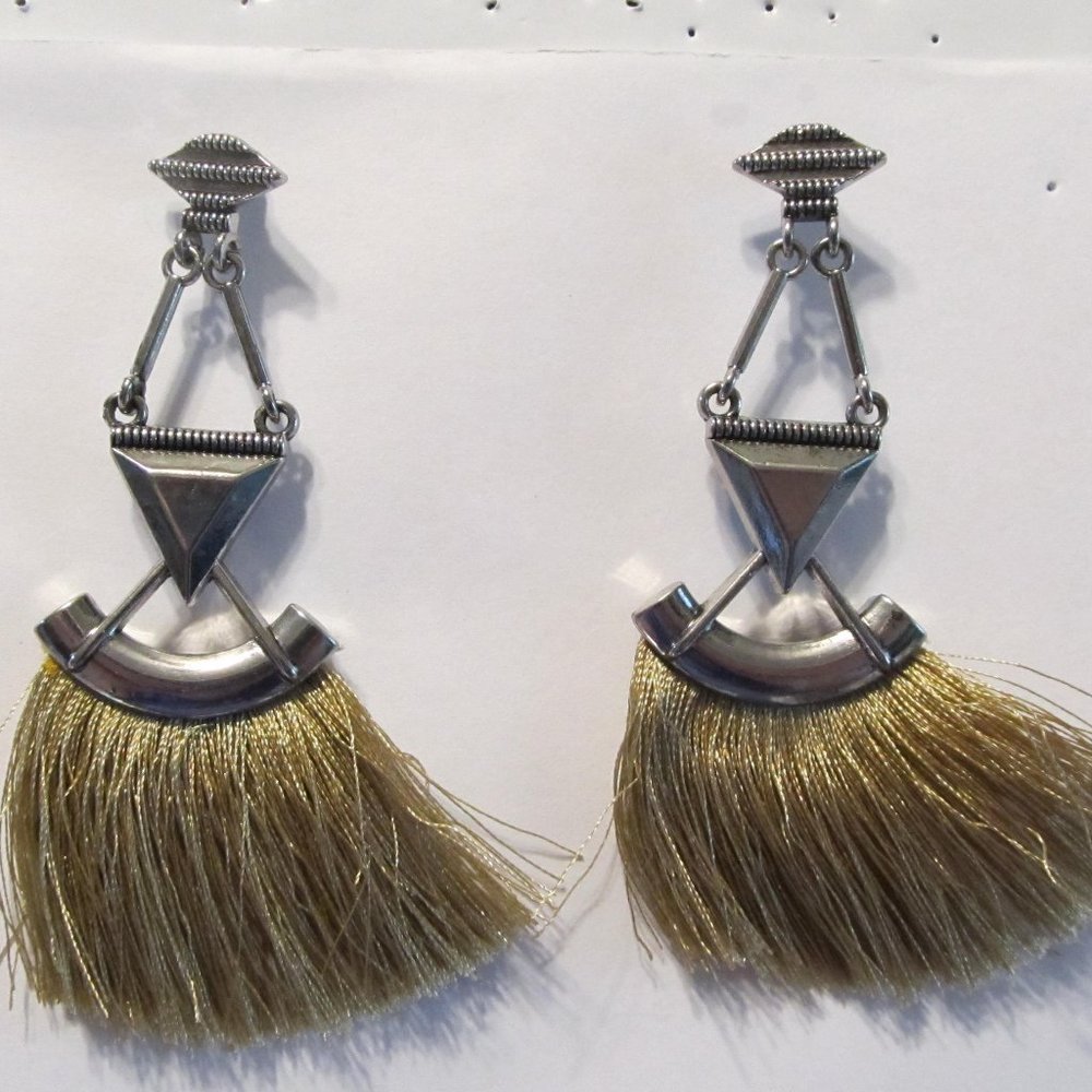5-Pairs of older Fringe Paparazzi Earrings